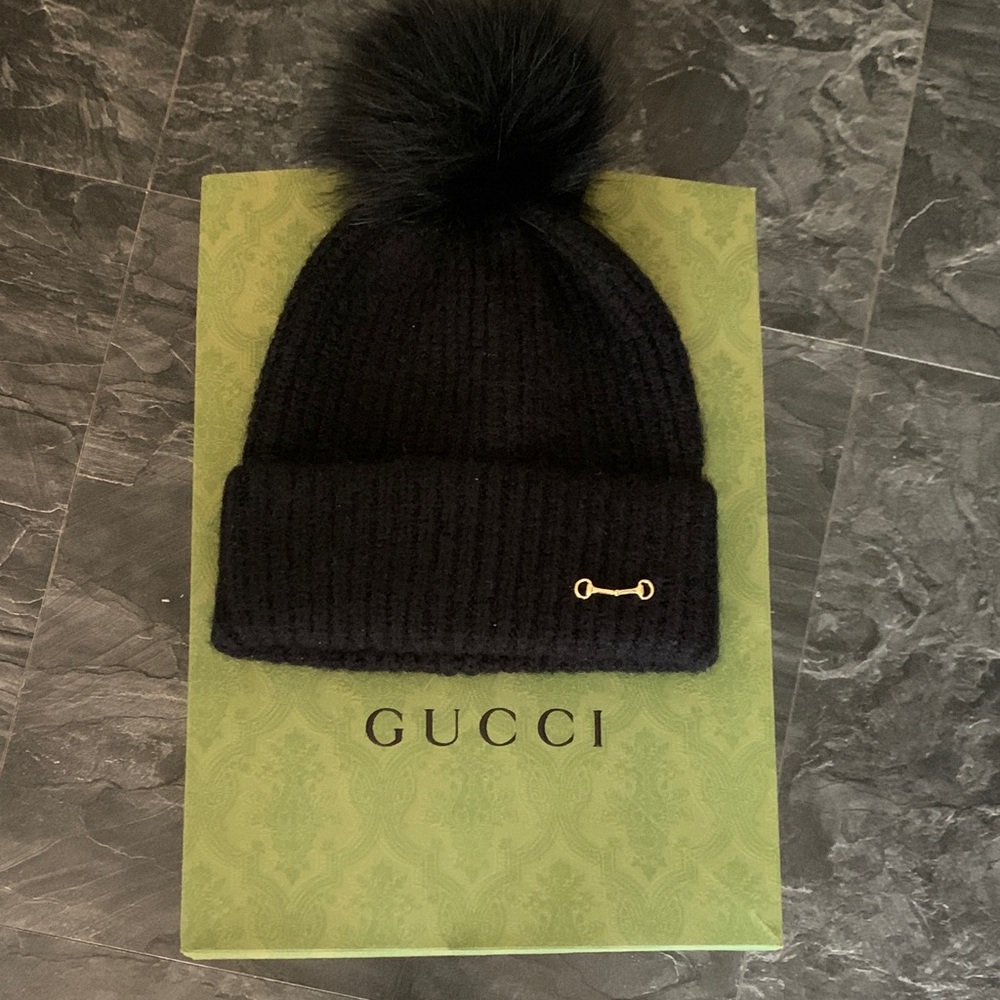 Gucci Horsebit Black Knit Beanie with Pom-Pom
